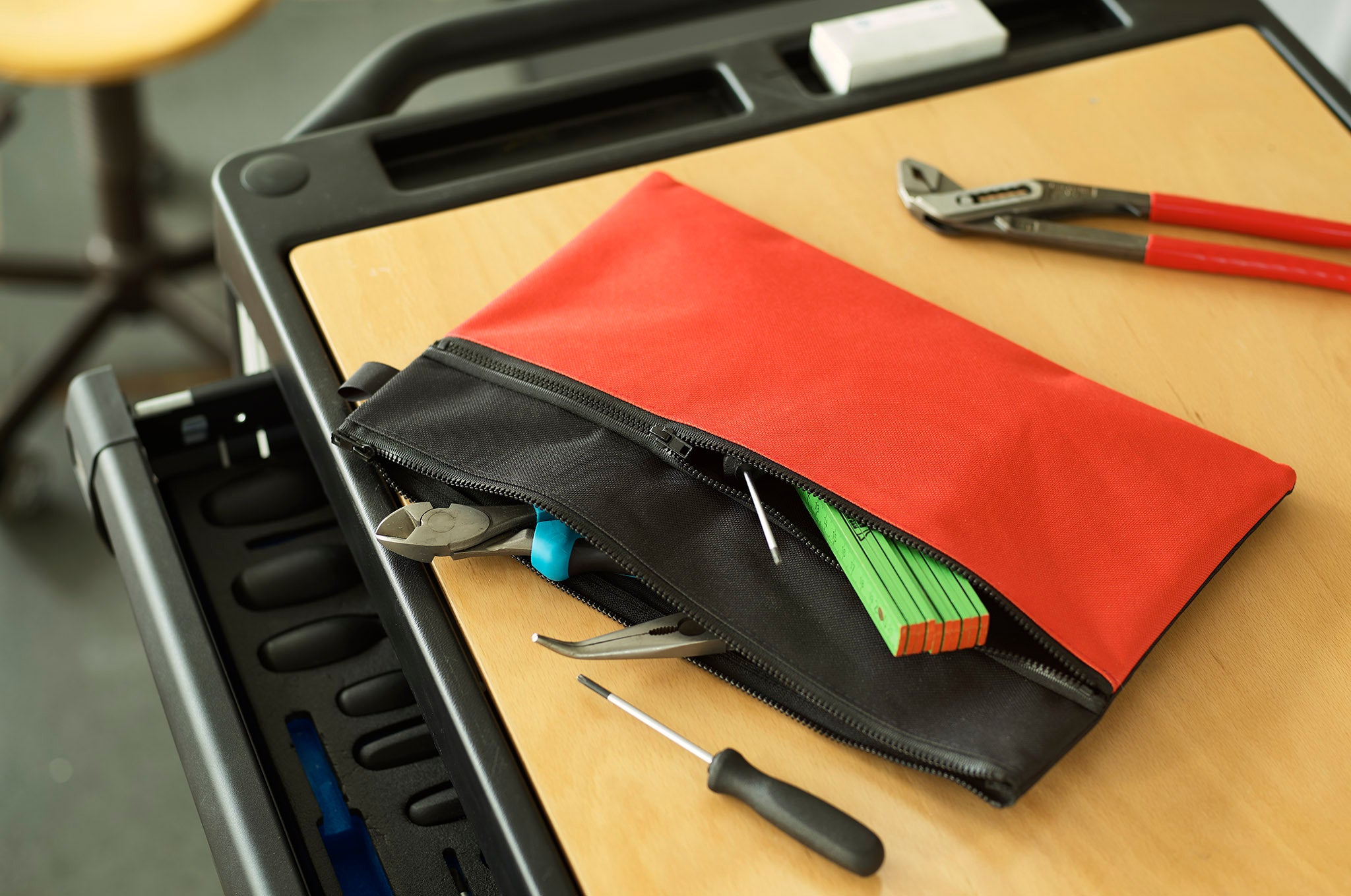 veloflex-velobag-combi-transporttasche-din-a4-textil-rot-mit-rei-verschluss image 4