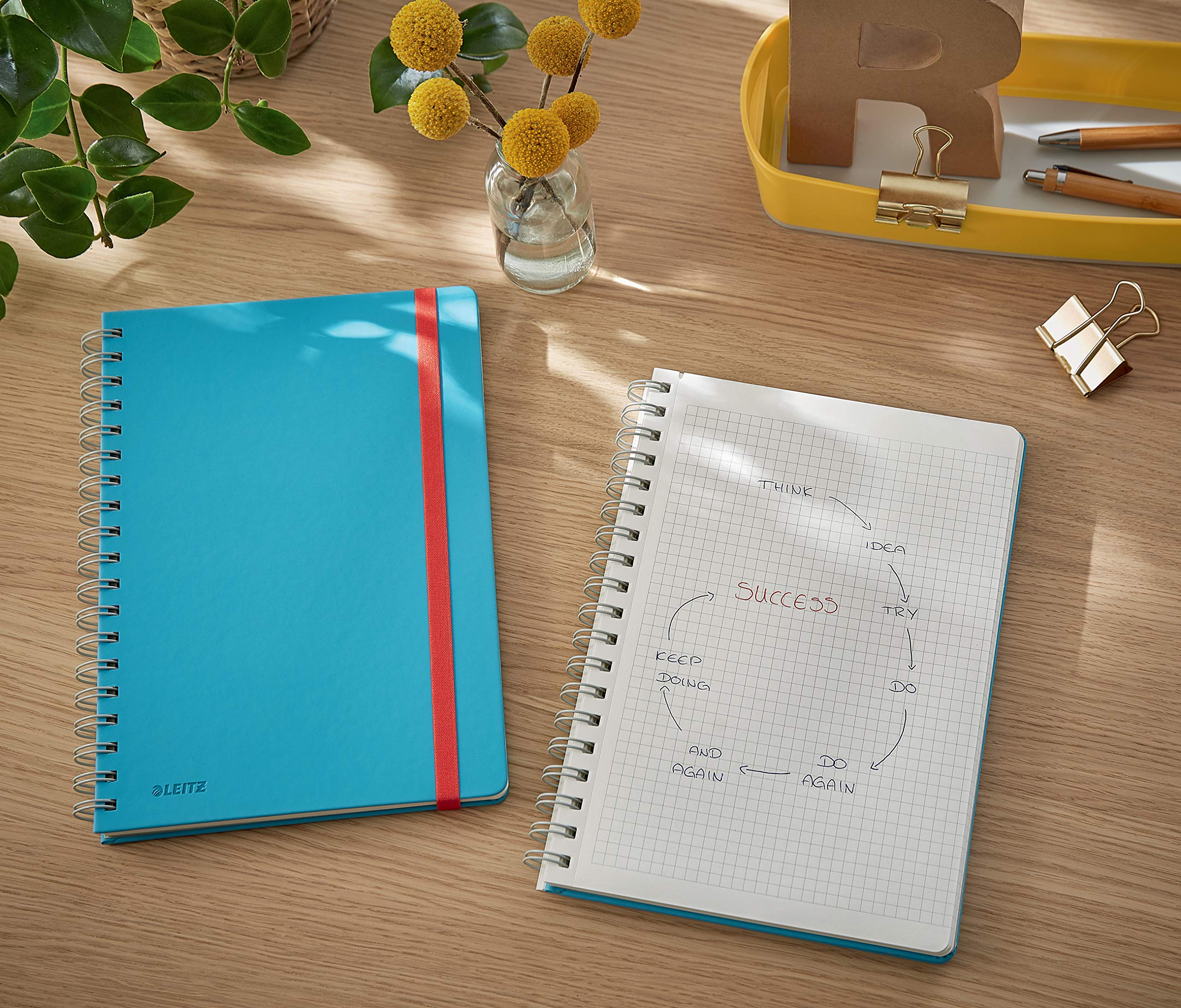 leitz-cosy-collegeblock-b5-kariert-hardcover-sanftes-blau-80-blatt image 2