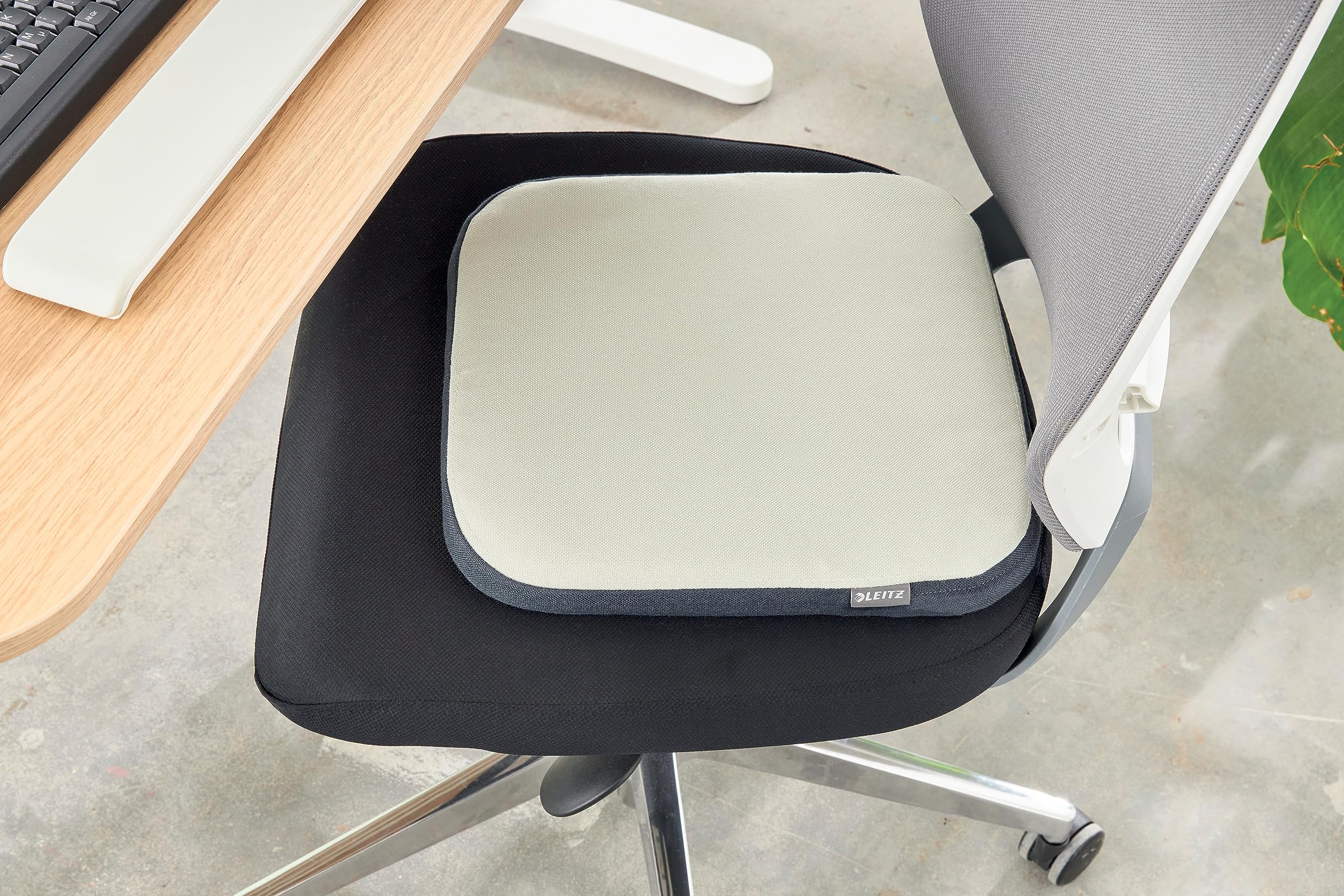 leitz-ergo-active-balance-sitzkissen-stoff-hellgrau-65400085 image 7