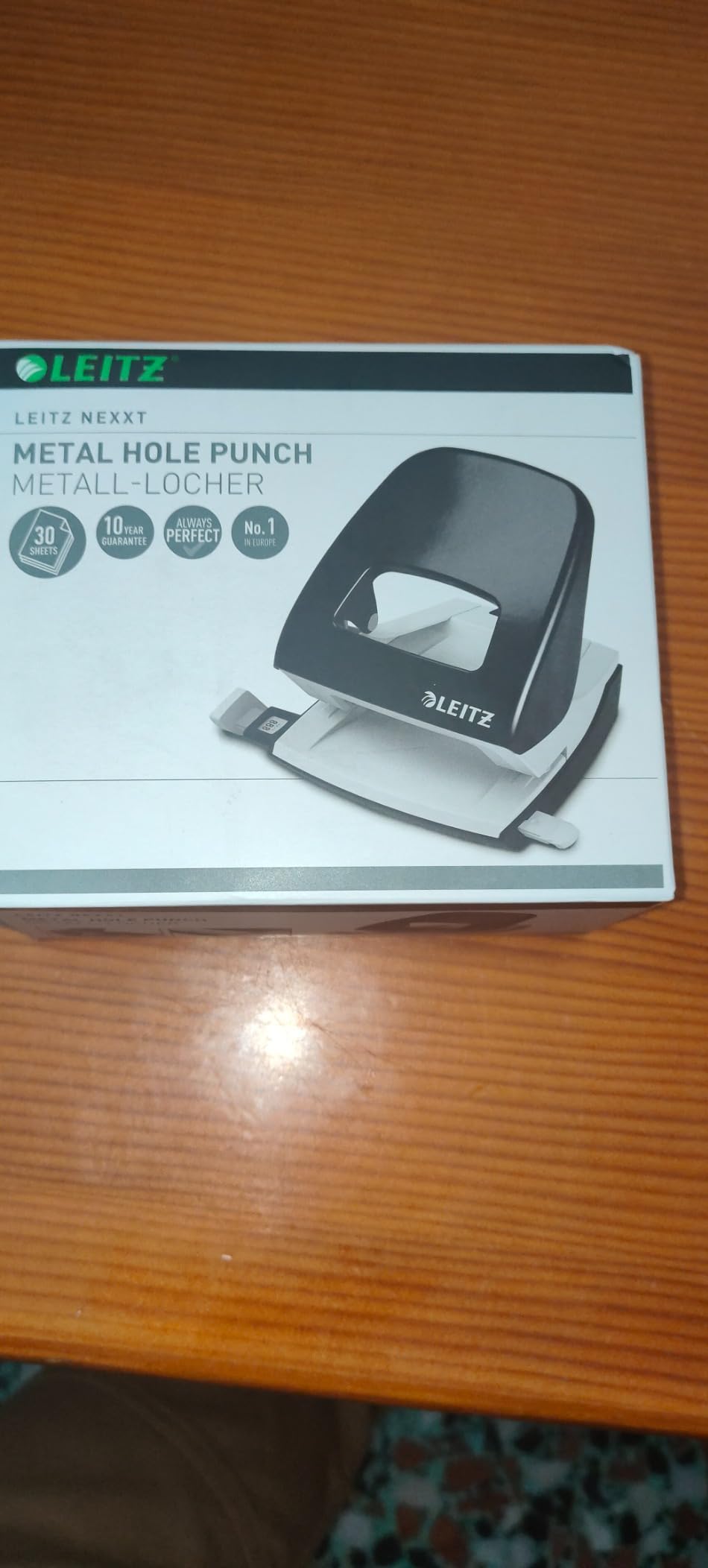 Solides Metallteil