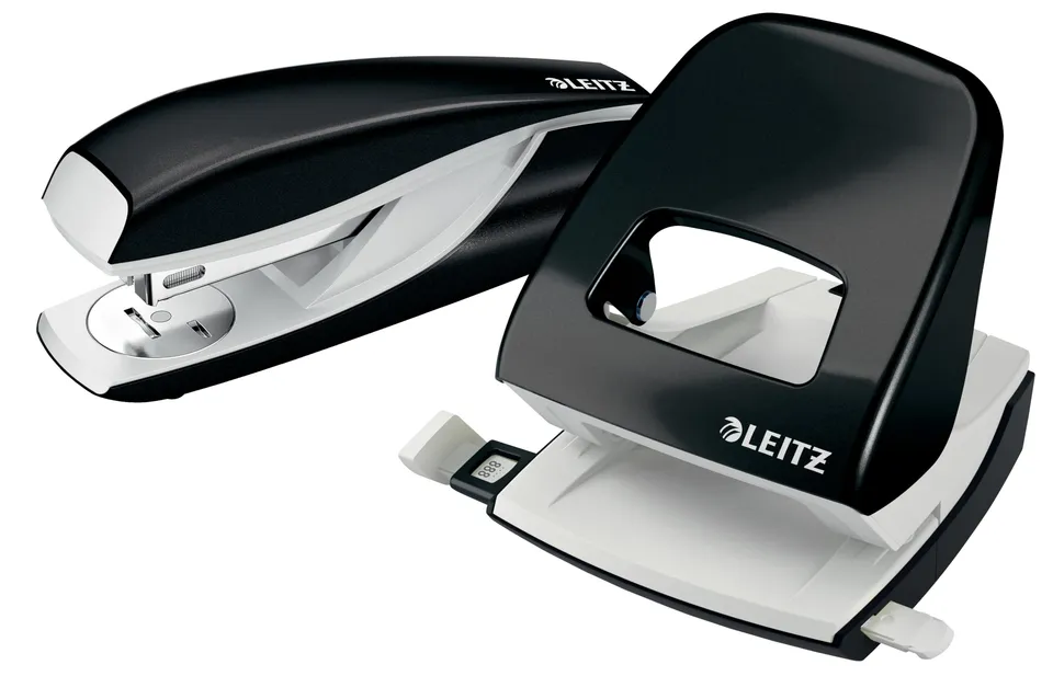 leitz-nexxt-wow-locher-und-heftger-t-set-schwarz-30-blatt image 1